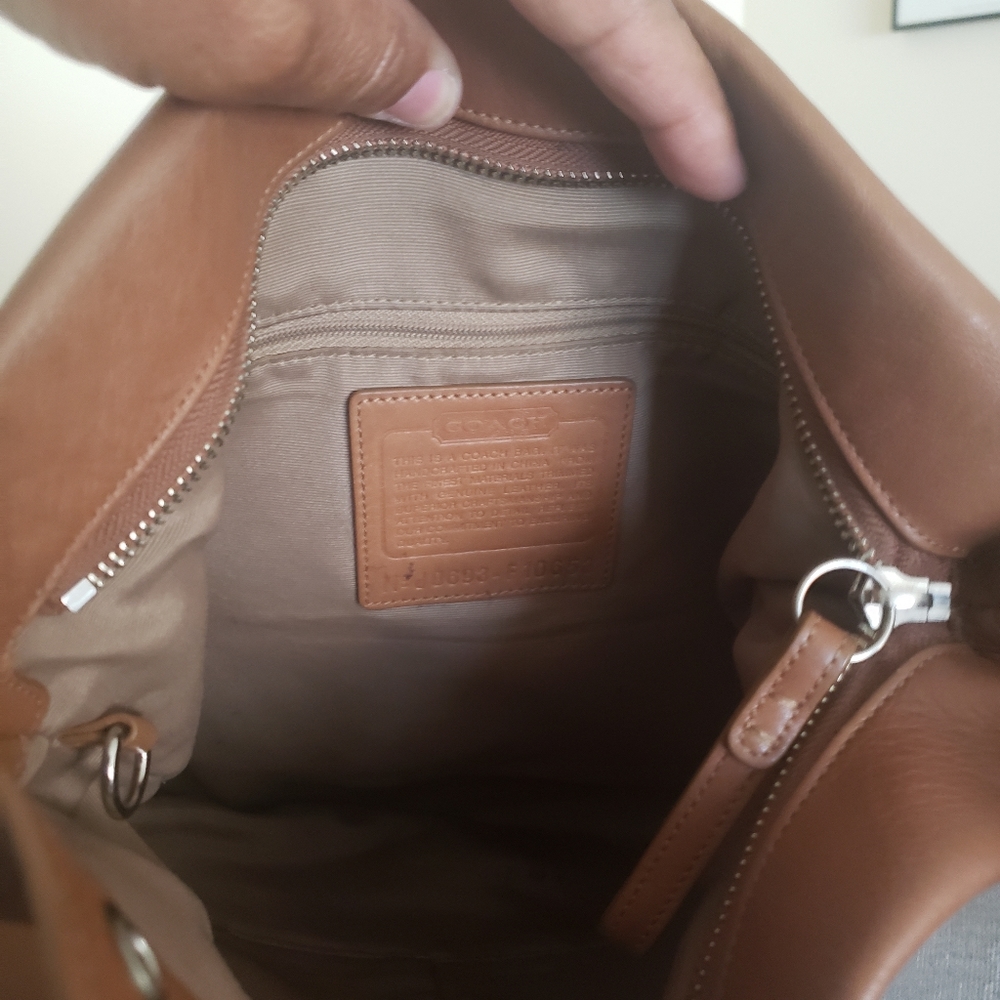 Purse - Picture 2 of 2